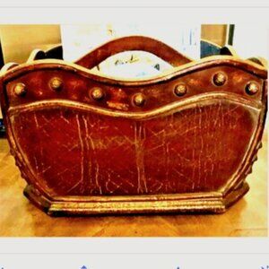 NWT ALEXANDRA'S ACCENTS 2-Section Wood Magazine Holder Burg\Gold Crackle Finish
